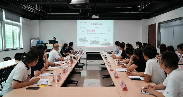 90f2ac6d-7995-44a3-bdda-34ee3d78b02c.jpg